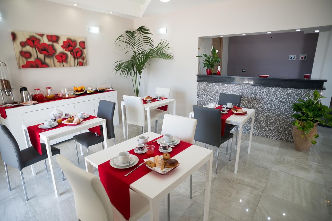 Bed and Breakfast Riva Del Sol Santa Teresa Di Riva Exteriér fotografie