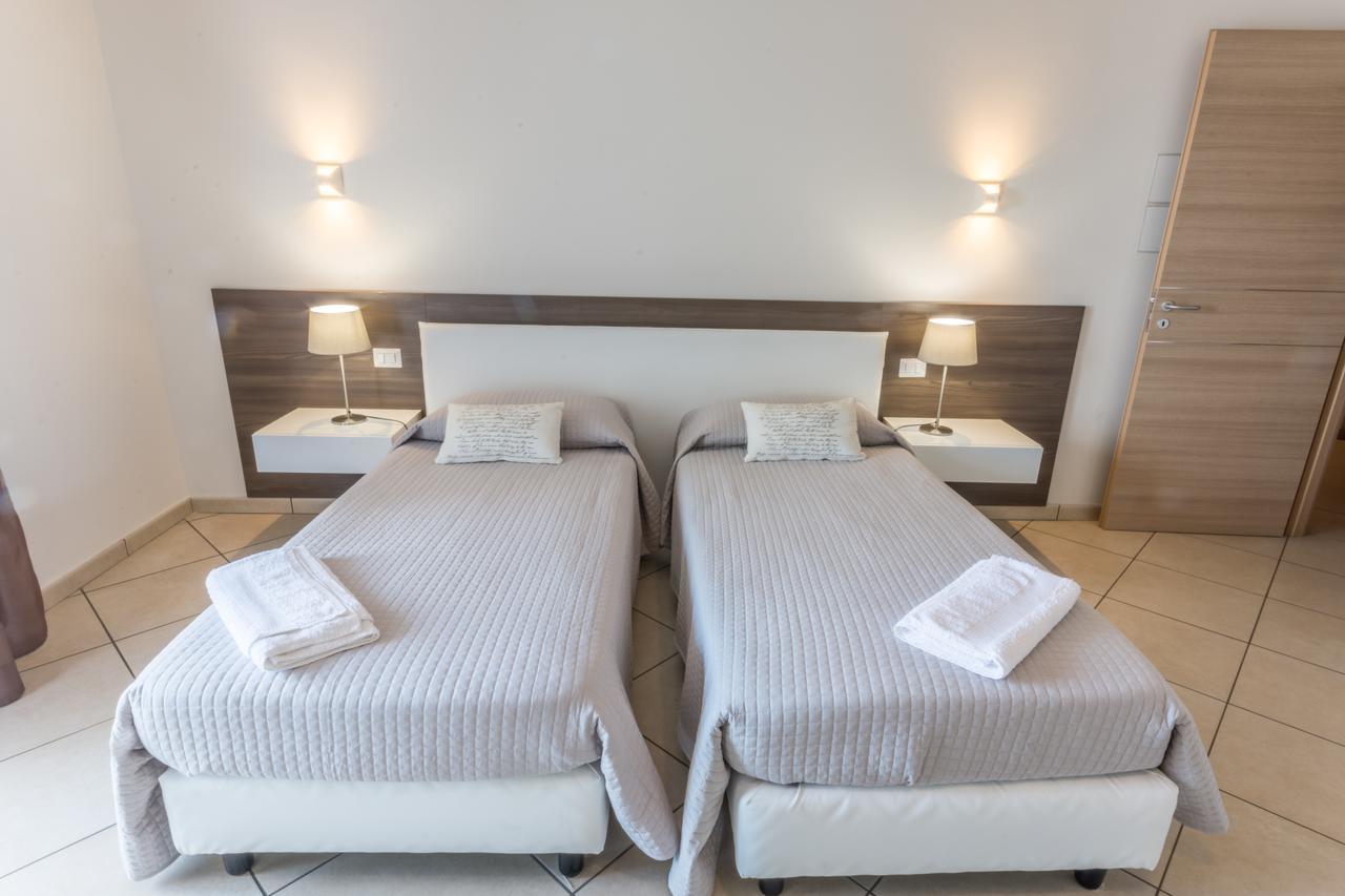 Bed and Breakfast Riva Del Sol Santa Teresa Di Riva Exteriér fotografie