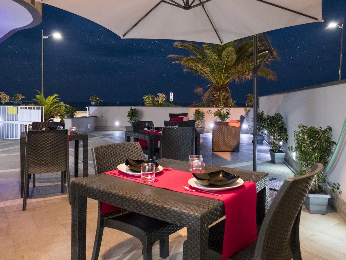 Bed and Breakfast Riva Del Sol Santa Teresa Di Riva Exteriér fotografie